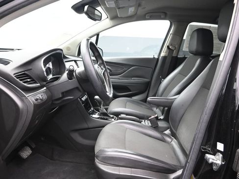 Used 2018 Buick Encore Preferred FWD image 11