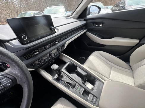 Used 2024 Honda Accord EX image 23