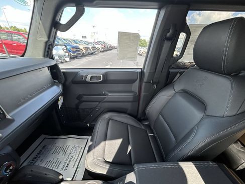 New 2026 Ford Bronco Badlands AWD/4WD image 13