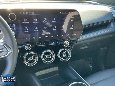 Used 2024 Chevrolet Blazer EV LT image 40