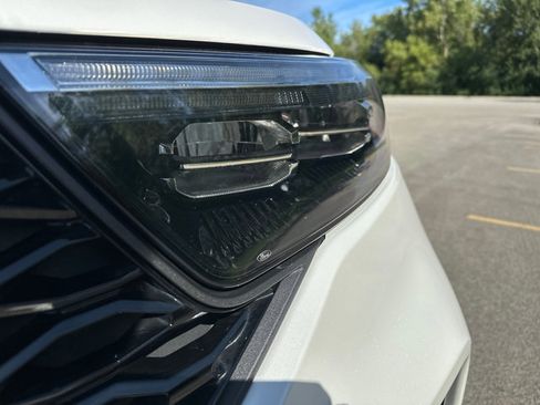 Used 2022 Ford Explorer ST w/ Equipment Group 401A image 11