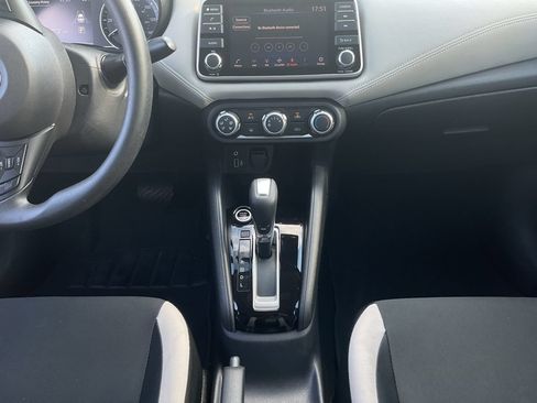 Used 2020 Nissan Versa SV FWD image 11