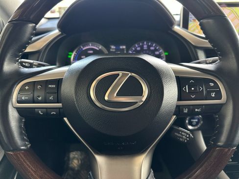 Used 2019 Lexus RX 450h AWD w/ Navigation Package image 27