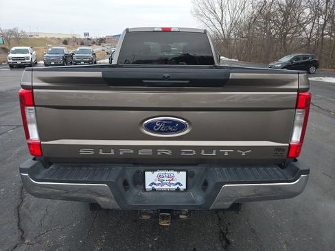 Used 2019 Ford F350 XLT image 11