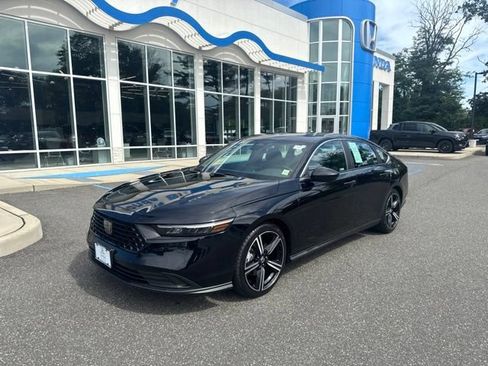 Certified 2023 Honda Accord Sport image 4