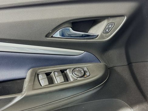 Used 2023 Chevrolet Bolt EUV Premier w/ Sun & Sound Package FWD image 14