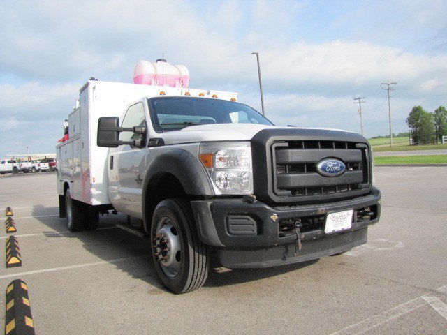 Used 2011 Ford F550 2WD Regular Cab Super Duty w/ Payload Upgrade Pkg image 4