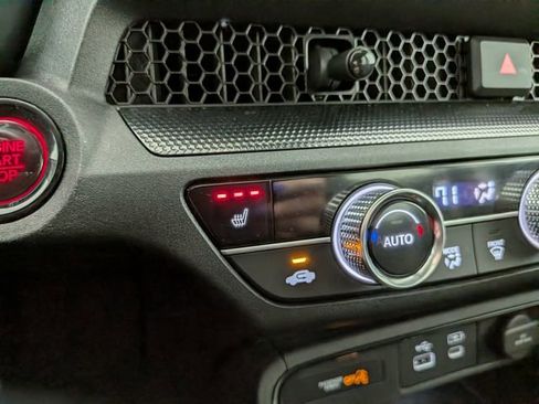 Used 2024 Honda CR-V EX image 9