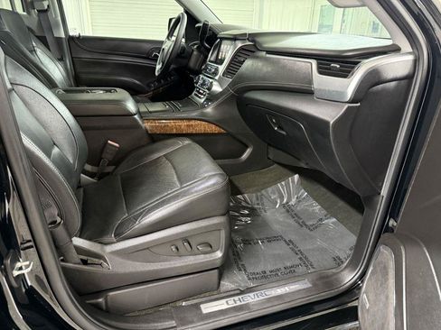 Used 2017 Chevrolet Suburban Premier AWD/4WD image 45