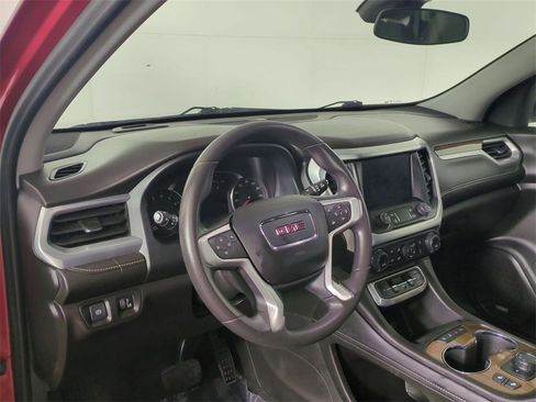 Certified 2023 GMC Acadia SLE w/ Driver Convenience Package image 10