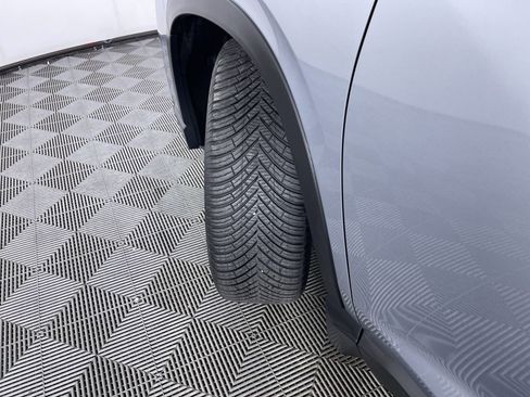 Used 2023 Subaru Ascent Limited w/ Technology Package image 28