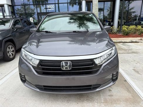 Used 2022 Honda Odyssey EX-L image 2