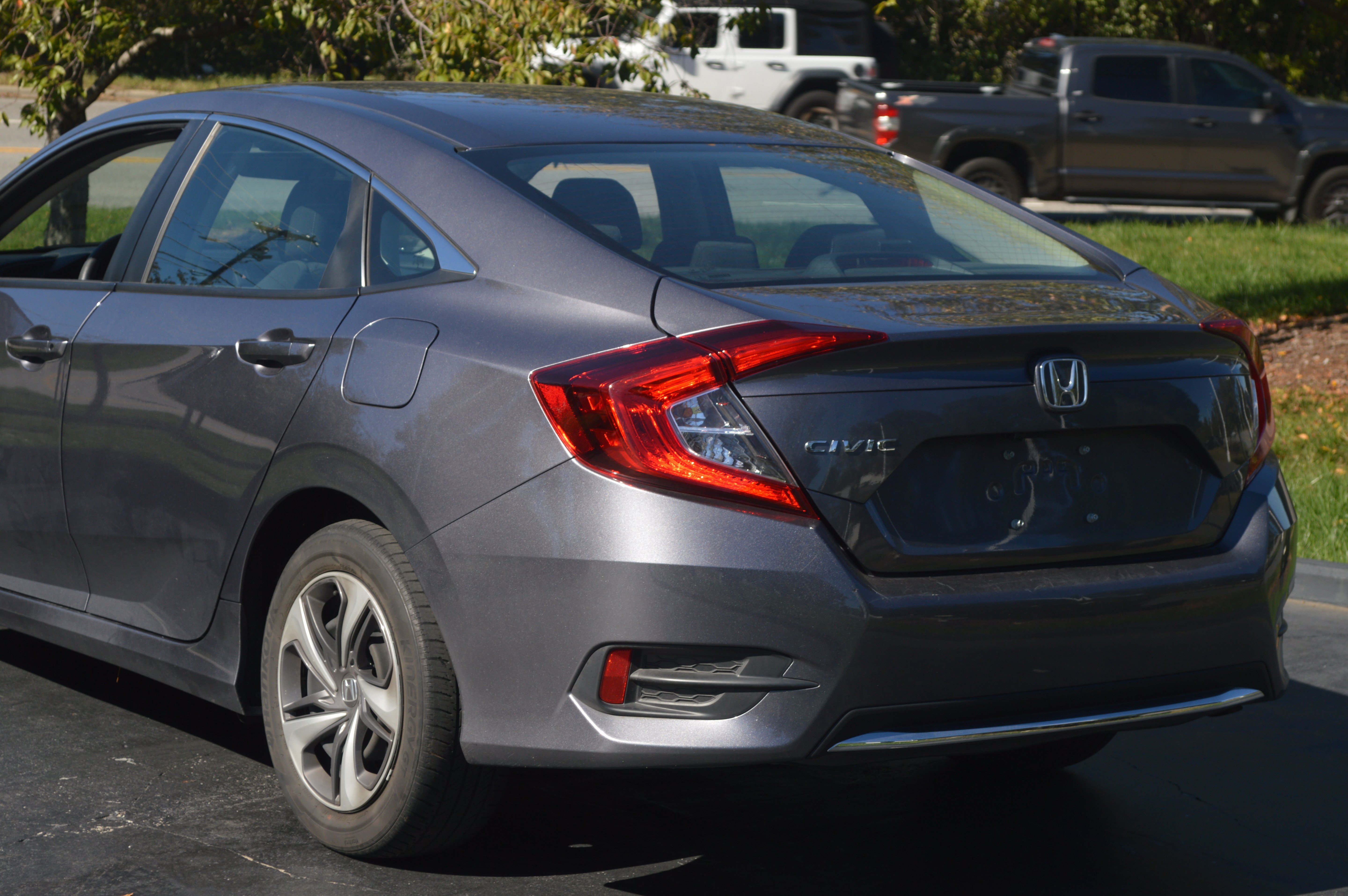 Used 2020 Honda Civic LX image 3