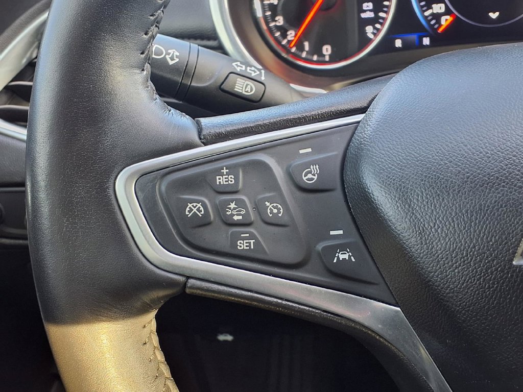 Used 2022 Chevrolet Malibu Premier FWD image 15