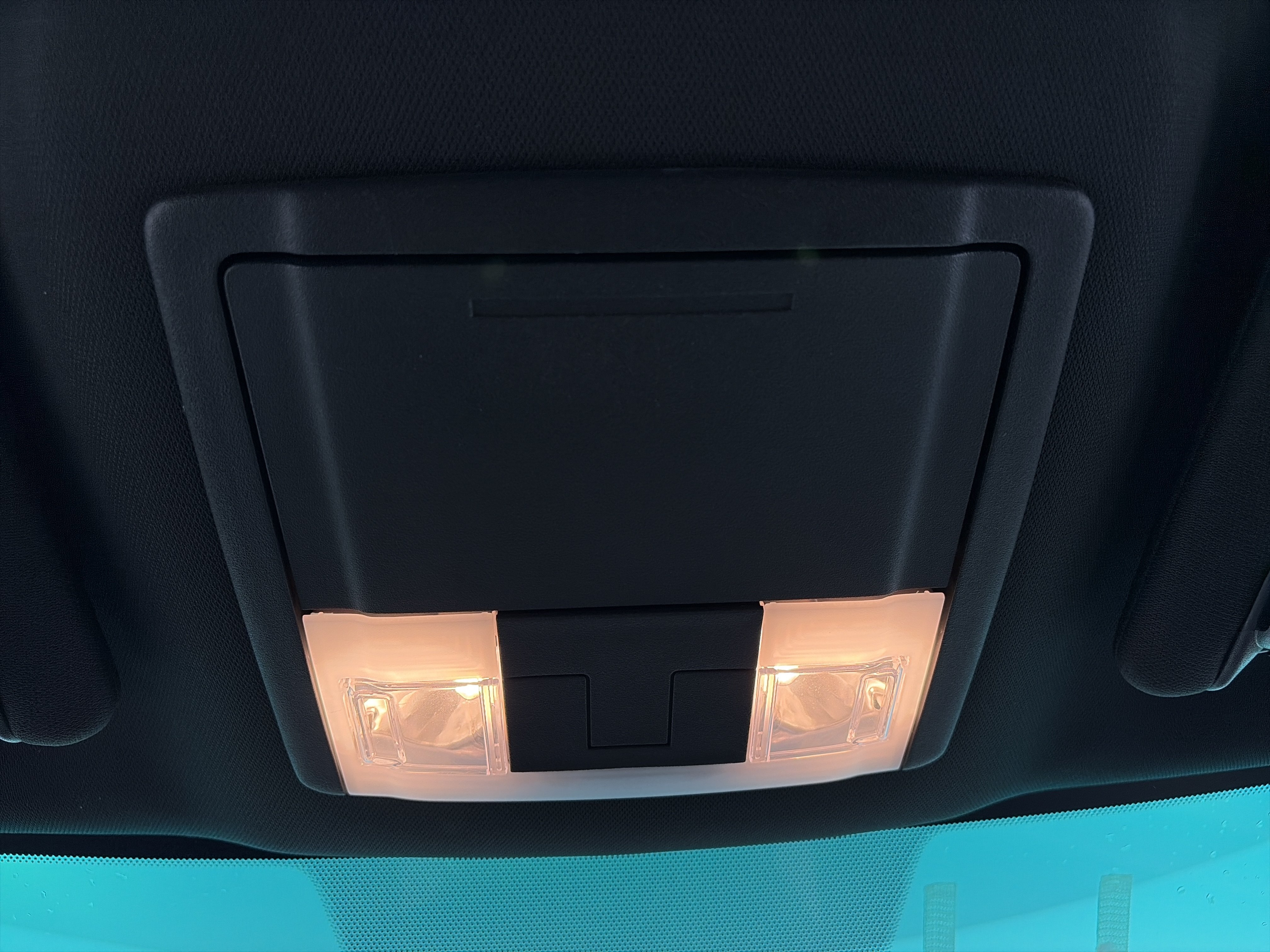 Used 2013 Ford Explorer FWD image 29