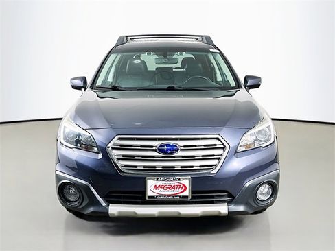 Used 2017 Subaru Outback 2.5i Limited image 15