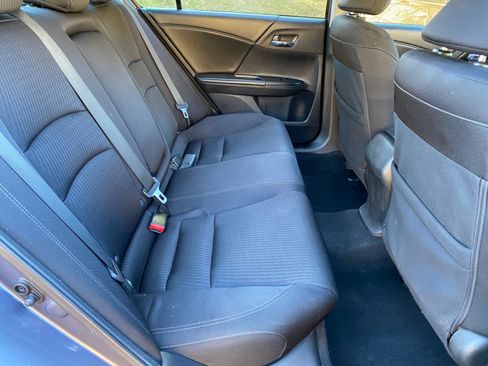 Used 2015 Honda Accord Sport image 34