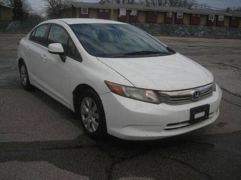Used 2012 Honda Civic LX image 3