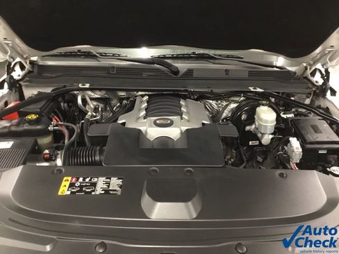 Used 2017 Cadillac Escalade Premium Luxury image 44