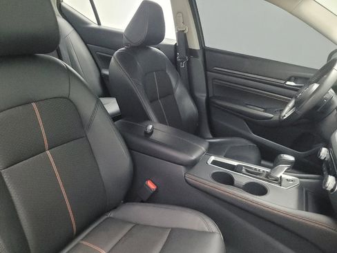 Used 2022 Nissan Altima 2.5 SR image 21