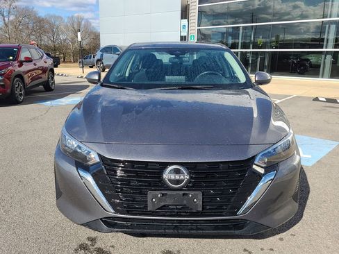 Used 2024 Nissan Sentra SV image 8