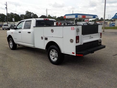 Used 2022 RAM 2500 Tradesman AWD/4WD image 3
