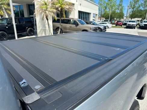 Used 2022 Ford F250 Lariat w/ Black Appearance Package image 21