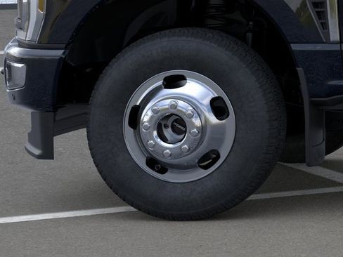 New 2026 Ford F350 Platinum AWD/4WD image 19