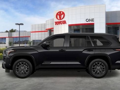 New 2026 Toyota Sequoia Platinum image 5