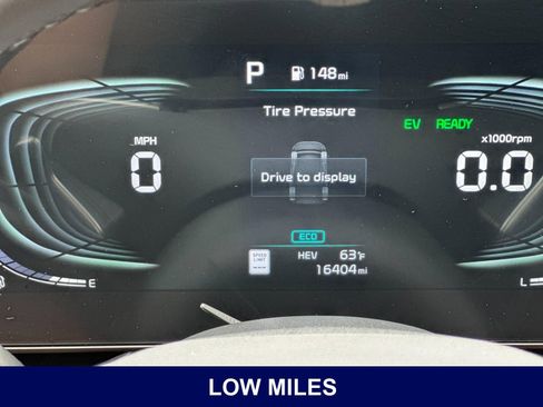 Used 2024 Kia Niro EX FWD image 31