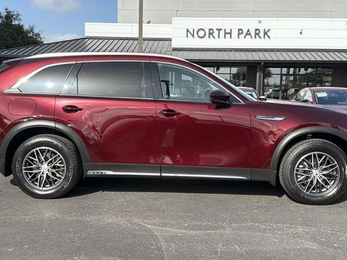 Certified 2024 MAZDA CX-90 Plug-In Hybrid w/ Premium Plus AWD/4WD image 3