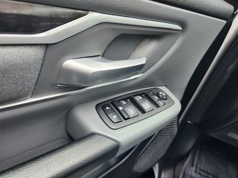 Used 2022 RAM 1500 Big Horn image 10