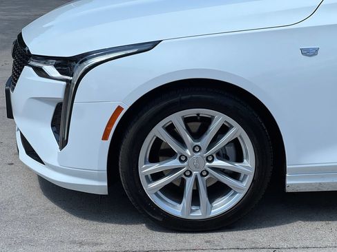 Used 2026 Cadillac CT4 Luxury RWD image 25