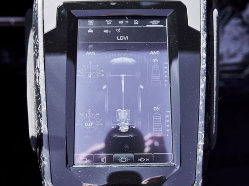 Used 2024 Lamborghini Huracan EVO image 64