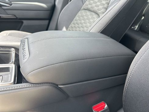 New 2026 Nissan Pathfinder SV image 39