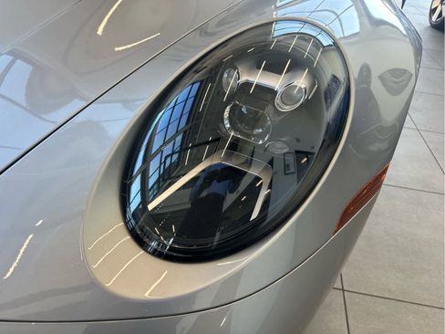 Used 2022 Porsche 911 Carrera 4S image 17