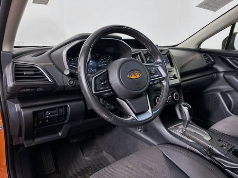 Used 2020 Subaru Crosstrek 2.0i Premium image 10