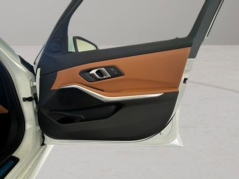 New 2026 BMW 330i Sedan w/ Premium Package image 25