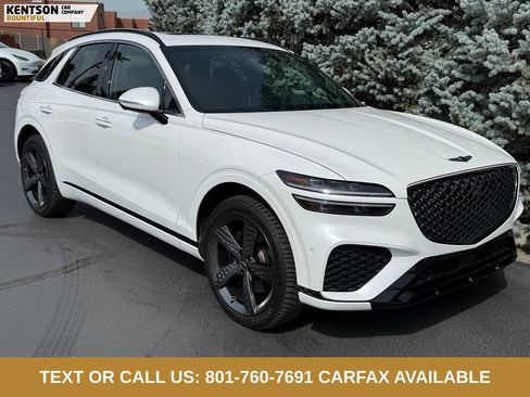 Used 2022 Genesis GV70 3.5T Sport w/ Sport Prestige Package AWD/4WD image 12