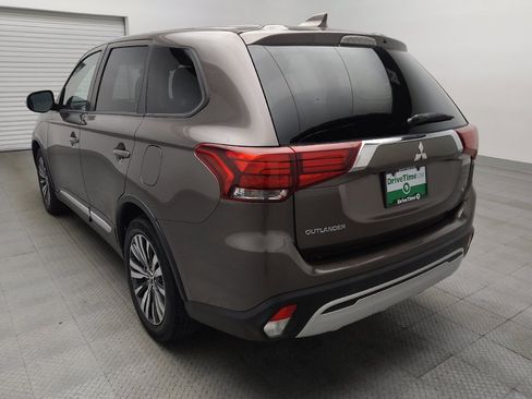 Used 2020 Mitsubishi Outlander SE FWD image 5