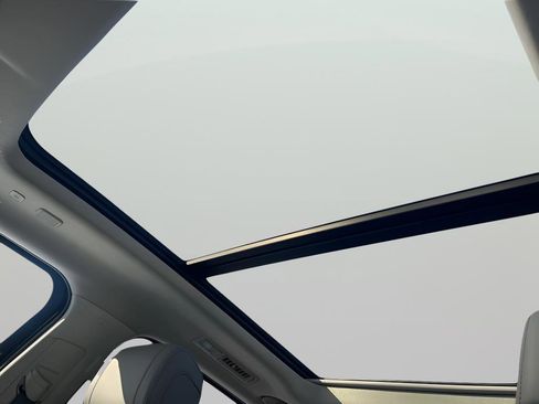 Used 2023 Toyota Sequoia Limited w/ TRD Off-Road Package image 28