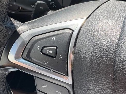 Used 2015 Ford Edge SEL image 17