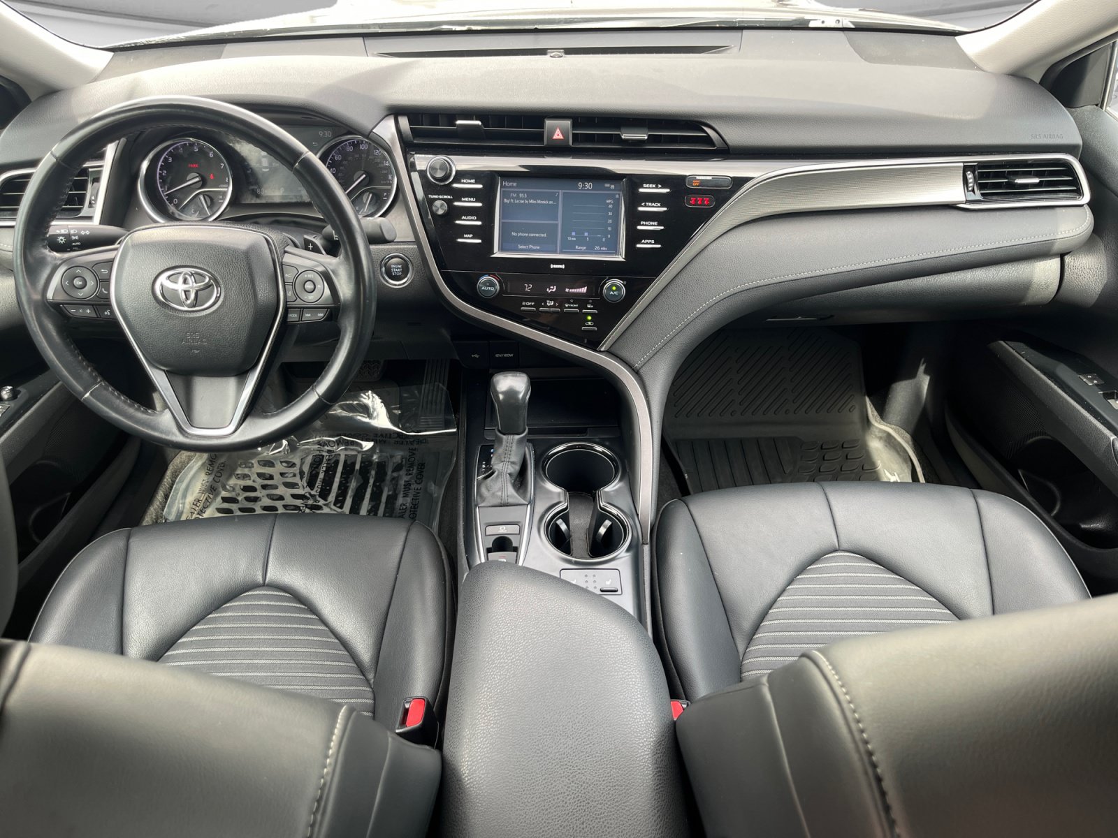 Used 2020 Toyota Camry SE w/ Cold Weather Package AWD/4WD image 12