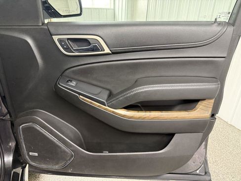 Used 2018 GMC Yukon XL Denali w/ Denali Ultimate Package AWD/4WD image 46