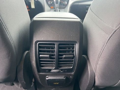 Used 2016 Ford Escape SE w/ Equipment Group 201A image 16