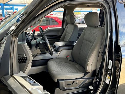 Used 2018 Ford F150 XLT w/ Equipment Group 302A Luxury AWD/4WD image 7