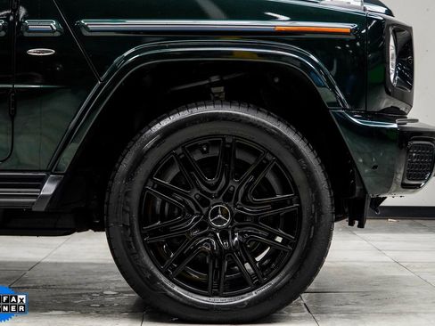 Used 2025 Mercedes-Benz G 580 w/ EQ Technology image 9