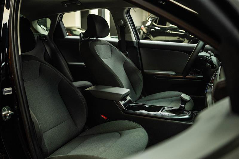 Used 2025 Kia K4 FWD image 13