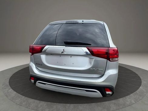 Used 2019 Mitsubishi Outlander SEL FWD image 6