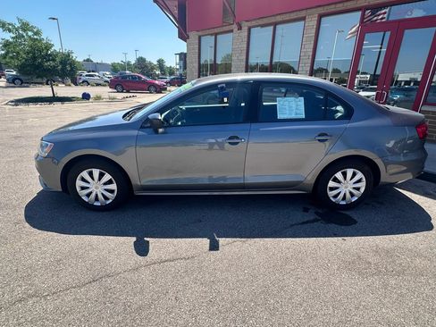 Used 2015 Volkswagen Jetta S FWD image 8